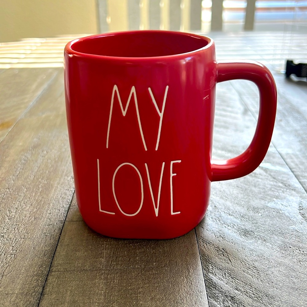 NWOT Rae Dunn mug